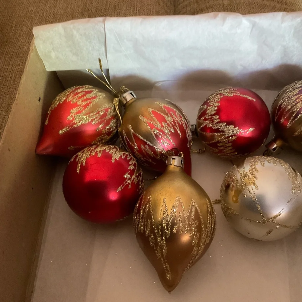 Vintage Christmas Classics Ornaments Set Of 10 Glass Colorful W Gold Sparkles - Picture 3 of 10